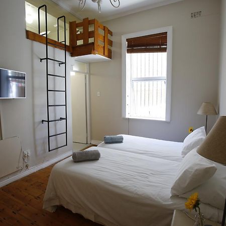 Milton Lodge Kaapstad Buitenkant foto
